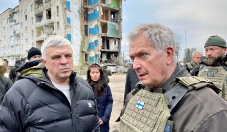 Президент Финляндии Ниинисте посетил Бучу и Бородянку. ФОТОрепортаж