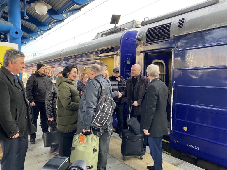 Ніколай Денков в Україні