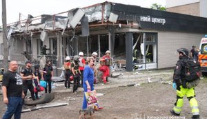 Росіяни вдарили по Запоріжжю: вже відомо про 25 поранених, у тому числі шестеро дітей. ВІДЕО+ФОТОрепортаж (оновлено)