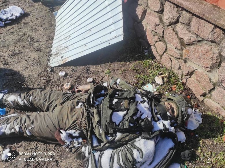 Russian occupiers devoured by dogs, killed by soldiers of 72nd Brigade in battles for Moshchun in Kyiv region 01 Russian occupiers devoured by dogs, killed by soldiers of 72nd Brigade in battles for Moshchun in Kyiv region 01
