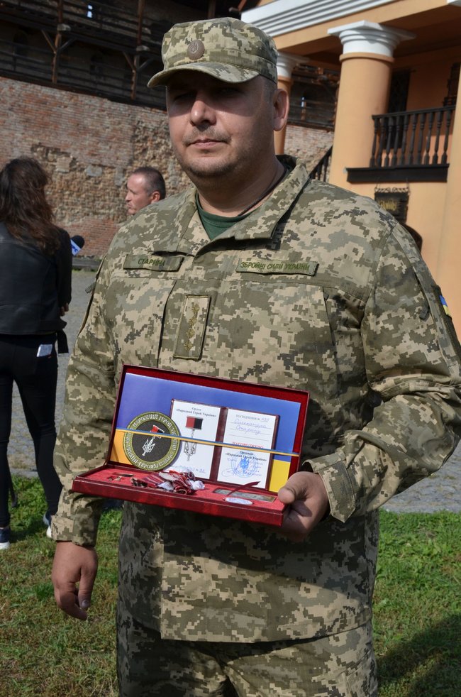 Не могла собі уявити, що представлятиму до нагороди Народний Герой свого… сина! Репортаж із церемонії у Луцьку 16