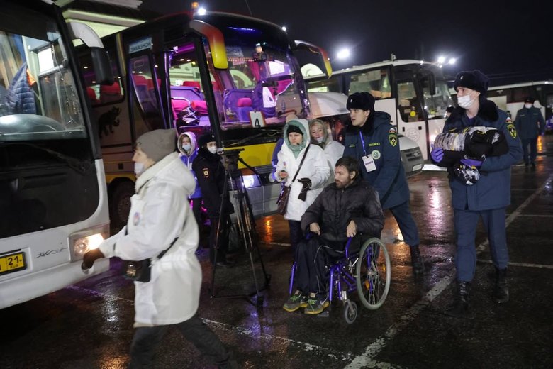 Оккупанты депортировали 466 жителей Мариуполя в Чувашию, - советник мэра Андрющенко 01