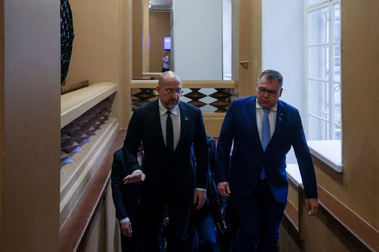 Шмигаль в Естонії