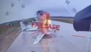 Спеціальна аеродромна операція – примус Путіна до миру