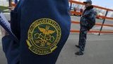 Таможня: парадный вход и черный выход