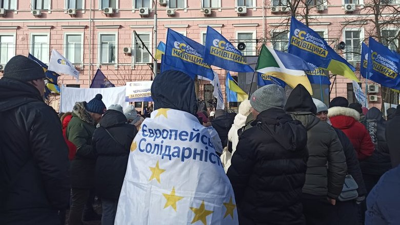 Печерський суд обирає запобіжний захід Порошенку 31