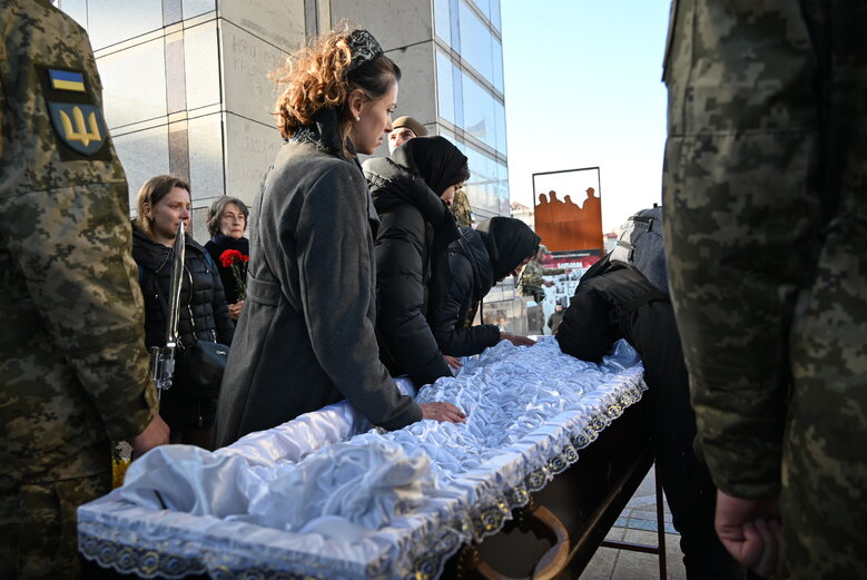 Із воїном та засновником видання Горинь Тарасом Давидюком, який загинув у бою проти окупантів на Запоріжжі, попрощалися у Києві 12