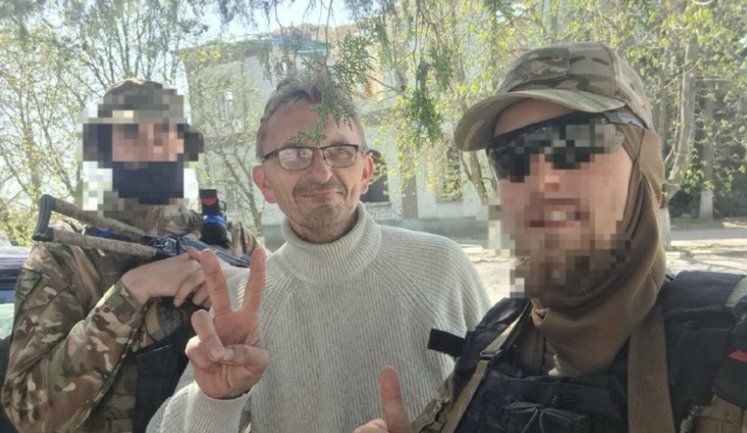 Поляк, який нібито не вірив у війну і загинув у СІЗО в РФ, відвідував акцію на підтримку України, - "Слідство.Інфо"