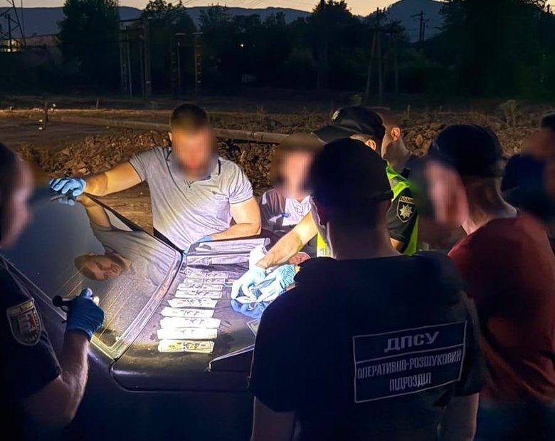 В Закарпатье ликвидировали канал переправки мужчин через границу