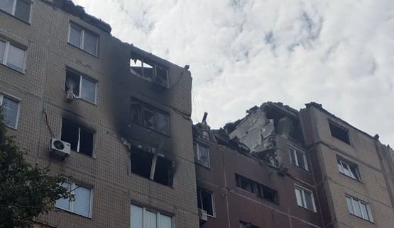 РФ атакувала Донеччину: понад 1 200 ударів за добу, є загиблі