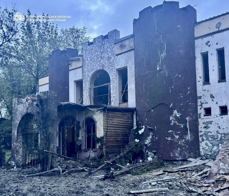 Атака дронів на Дніпро