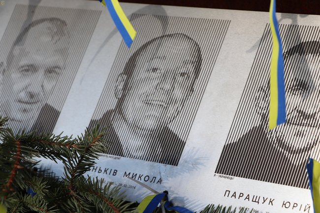 Память Героїв Небесної Сотні вшанували у Львові 02