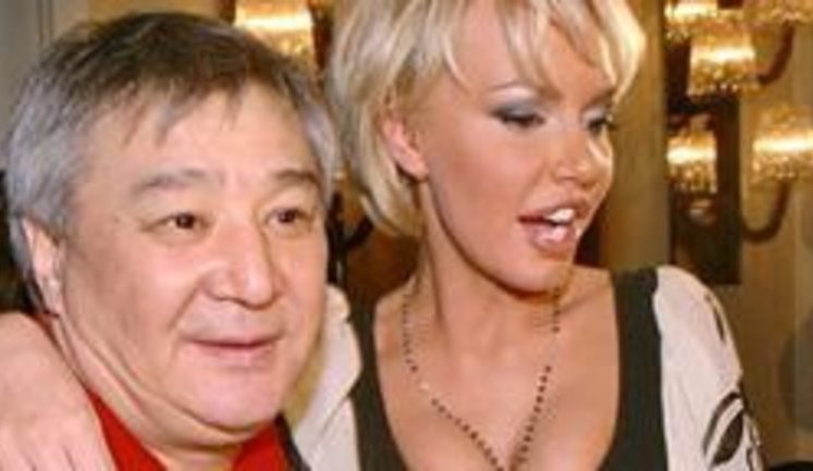 Криминальный авторитет Тайванчик: "Мне перекрыт въезд во все страны мира. Но в Киев теперь езжу, потому что пришел Янукович". ФОТОрепортаж
