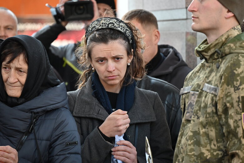 Із воїном та засновником видання Горинь Тарасом Давидюком, який загинув у бою проти окупантів на Запоріжжі, попрощалися у Києві 57