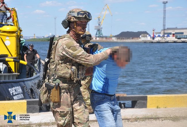 СБУ провела антитерористичні навчання на морі 06