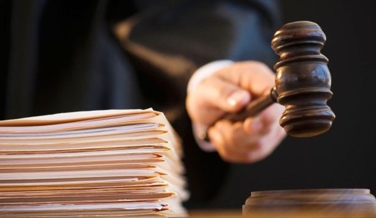 В Україні хочуть посилити захист працівників, які повідомляють про фінансові порушення посадовців