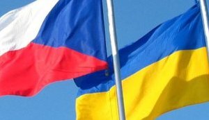 Чехия упростит трудоустройство для украинцев