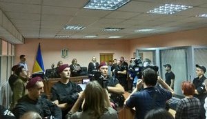 Військового Балабуху, підозрюваного в убивстві на зупинці в Києві, засудили до 9 років в'язниці. ФОТО