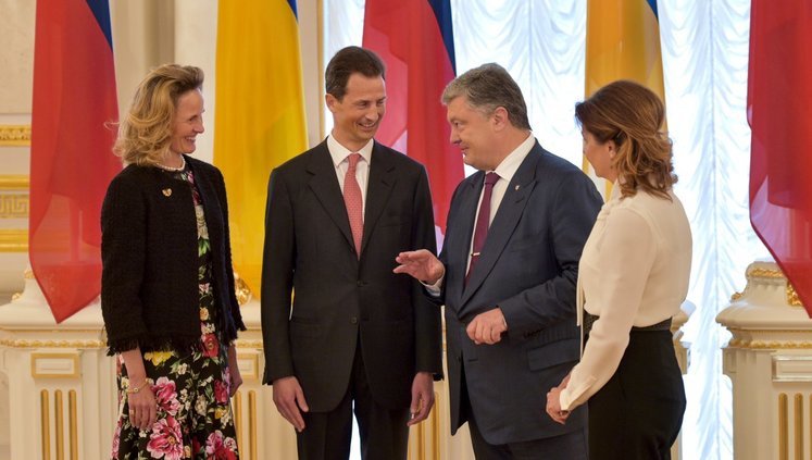 Порошенко и наследный Принц Лихтенштейна Алоиз обсудили введение миротворцев ООН на Донбасс: У нас сегодня никакой не замороженный конфликт, а горячая фаза войны. ВИДЕО+ФОТОрепортаж
