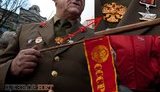 Ряженные военные на митинге коммунистов ? ФОТО