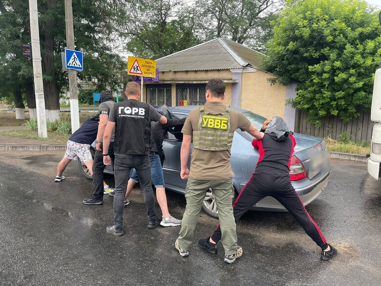 Схема переправлення ухилянтів у Молдову блокована на Одещині 02
