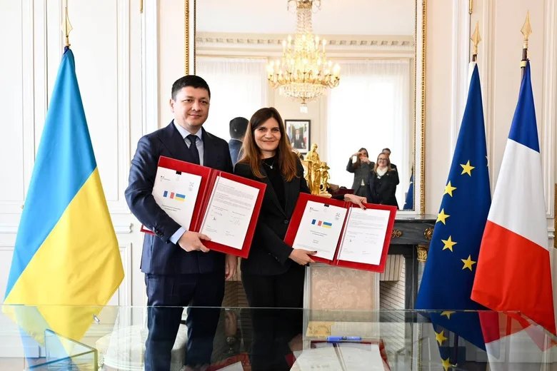 Франція допомагатиме українським ветеранам із реабілітацією та працевлаштуванням
