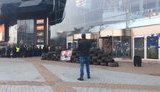 "Геть московський бізнес": Під ТРЦ Ocean Plaza в Києві відбувається мітинг, біля входу склали шини, - поліція. ВIДЕО