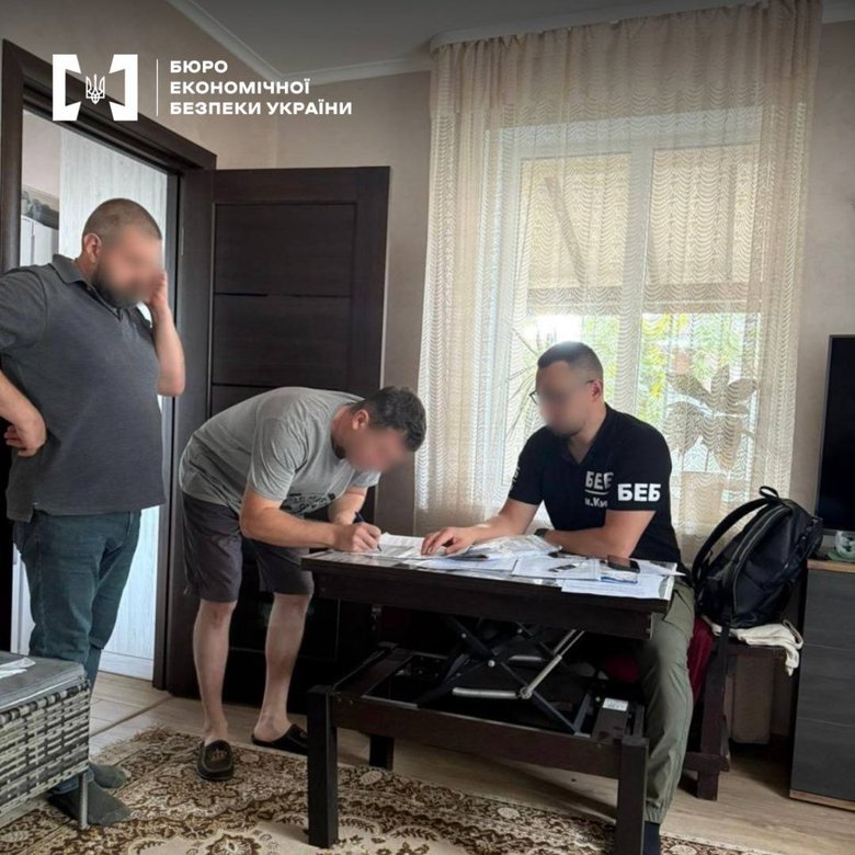 БЕБ ліквідувало багаторічну схему тіньового експорту деревини