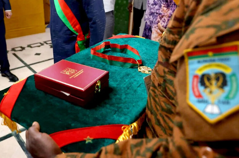 Ларову вручили Орден Жеребця в Буркіна-Фасо