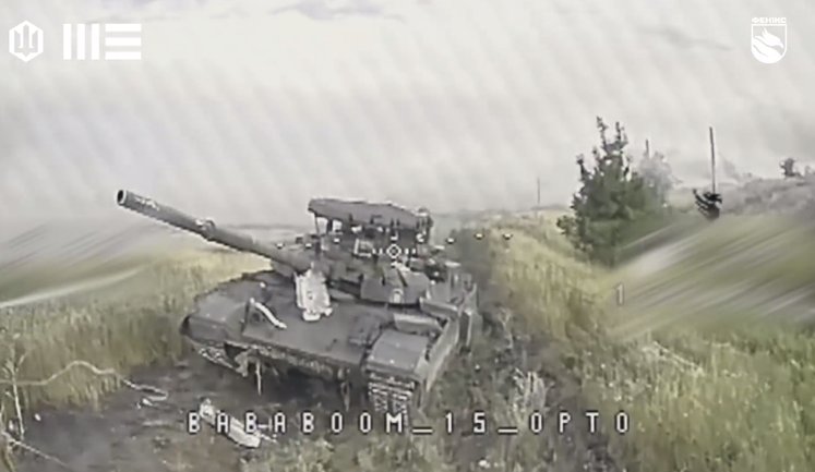 Repelling Russian tank assault in Dobropillia sector by USF operators. VIDEO