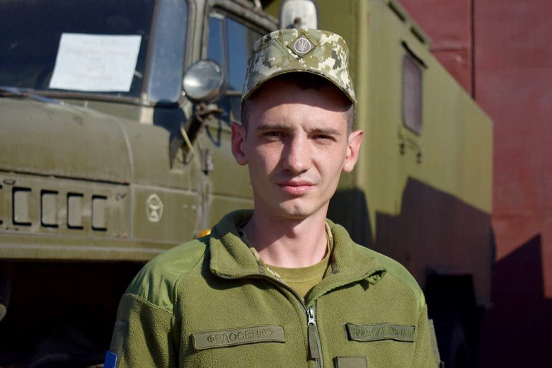 25-річний офіцер Федосенко закрив собою підлеглого від вибуху гранати на полігоні у Миколаївській області і вижив 01