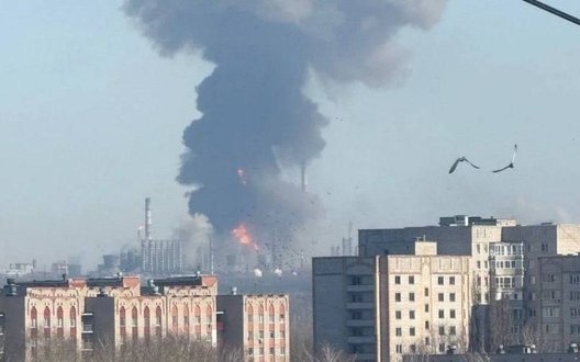 Вибух пролунав у районі одного із заводів російського Нижньокамська. ВІДЕО+ФОТОрепортаж