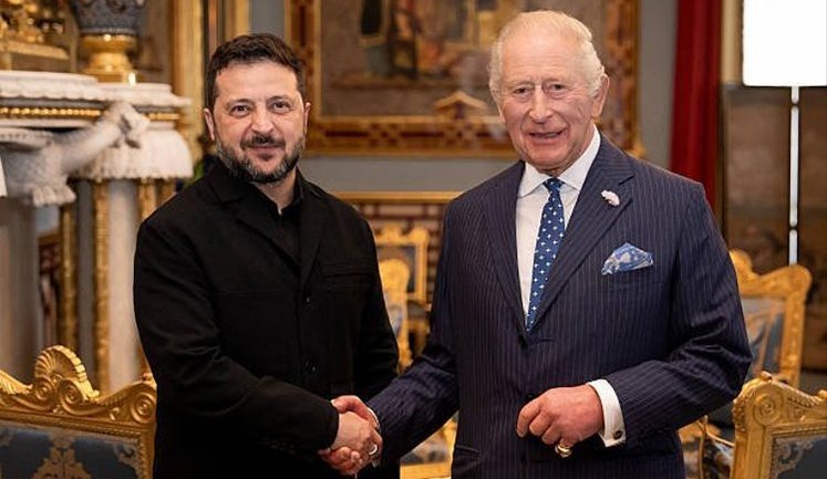 Zelenskyy meets Britain’s King Charles III and thanks him for supporting Ukraine. PHOTOS