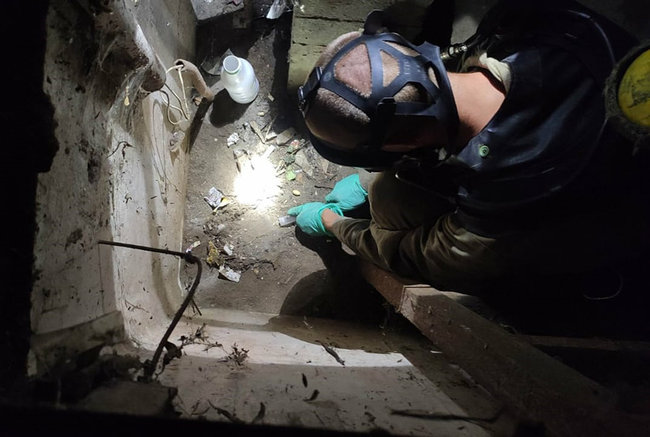 Рятувальники зібрали близько 1 кг ртуті в багатоповерхівці на Дніпропетровщині 02