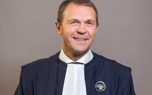 Суддя перед врученням підозри переписав квартиру на сина - детектива НАБУ: Бюро заявило про розслідування