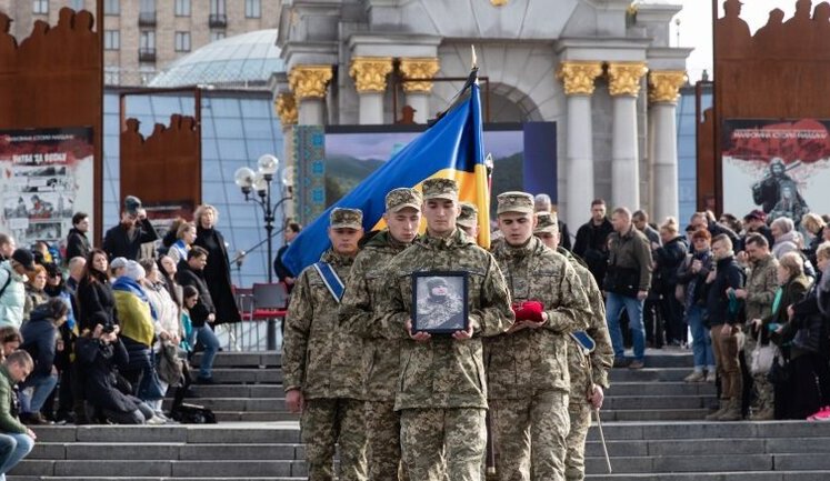 "ЕС" требует отозвать Безуглую из комитета по нацбезопасности и обороне. У нас 70 погибших партийцев, она смеет топтаться по их памяти, - Геращенко