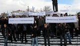 &amp;quot;Донецкая феня. Учебник для 8 класса&amp;quot; - в Крыму прошел конкурс лозунгов для Януковича. ФОТОрепортаж.