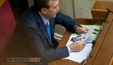 Студенты встретили Кивалова у Рады, протестуя против "волосатой лапы" при сдаче экзаменов. ФОТОрепортаж
