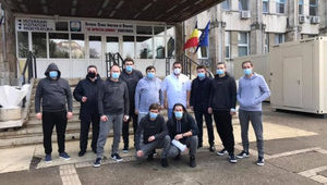 Українські моряки із затонулого біля Румунії судна повернулися додому, - посольство