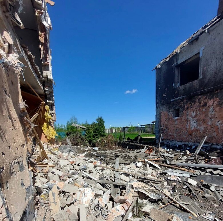 Ворог обстрілює Харківщину, пошкоджено будинки, поранено жінку, - ОВА 01
