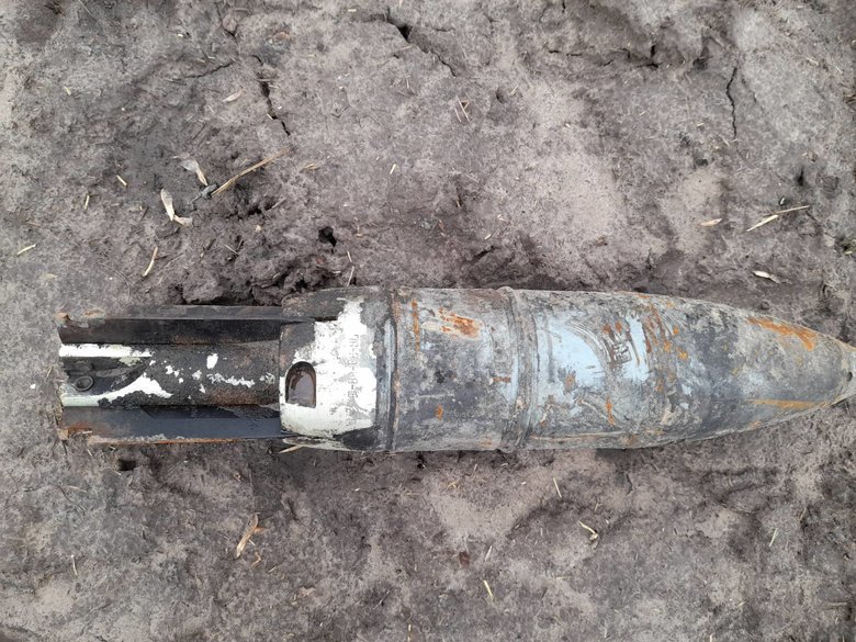 Ukrainian Armed Forces destroyed large amount of Russian occupants equipment in Chernihiv region 06