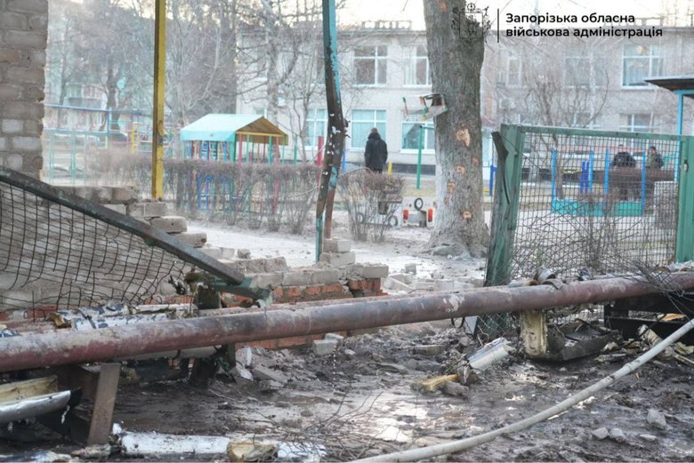 РФ вдарила по Запоріжжю: пошкоджено дитсадок