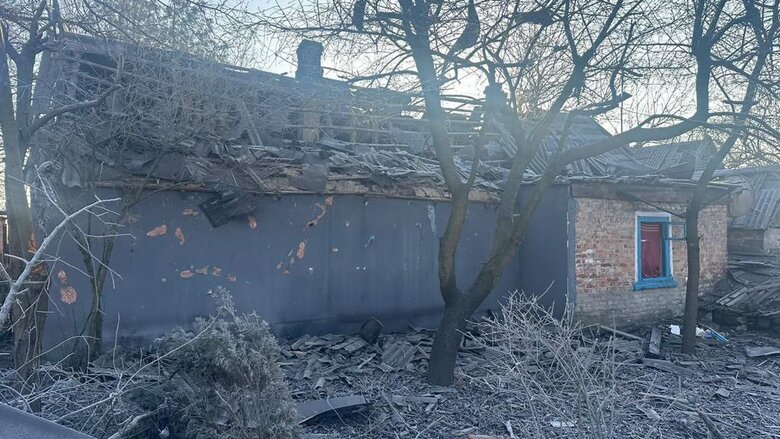Сутки на Донетчине: ранены 5 человек, повреждены дома, заведения здравоохранения, газопроводы и ЛЭП 03 Сутки на Донетчине: ранены 5 человек, повреждены дома, заведения здравоохранения, газопроводы и ЛЭП 03