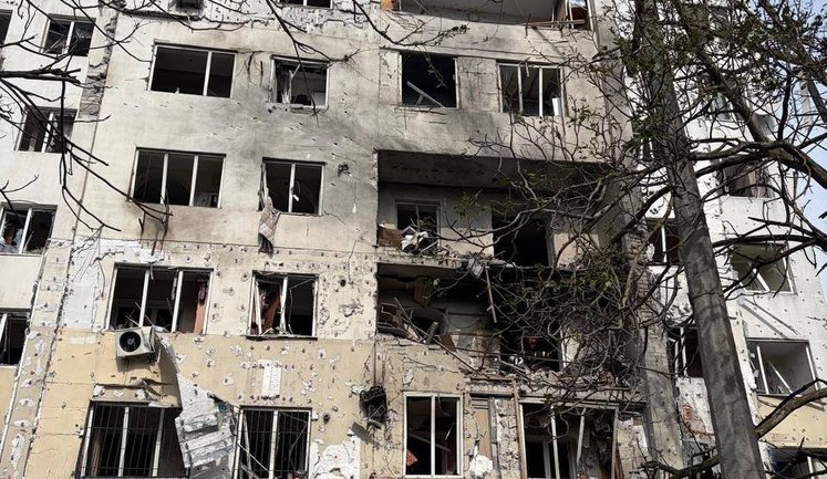 Ворог атакував Одещину ракетами та дронами: 20 постраждалих, є руйнування житлового сектору (оновлено). ФОТОрепортаж
