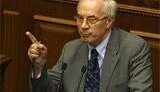 Азаров хочет, чтобы украинцы &amp;quot;по собственному желанию&amp;quot; уходили на пенсию на год позже