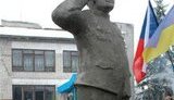 В украинском селе Фельштын поставили памятник бравому солдату Швейку. ФОТО.