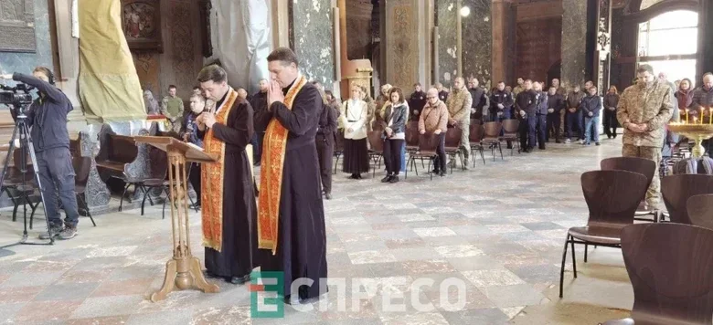 Прощання з Авдеєєвим