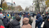 "Евробляхеры" протестуют в центре Киева: произошли стычки с полицией, движение транспорта перекрыто. ВИДЕО