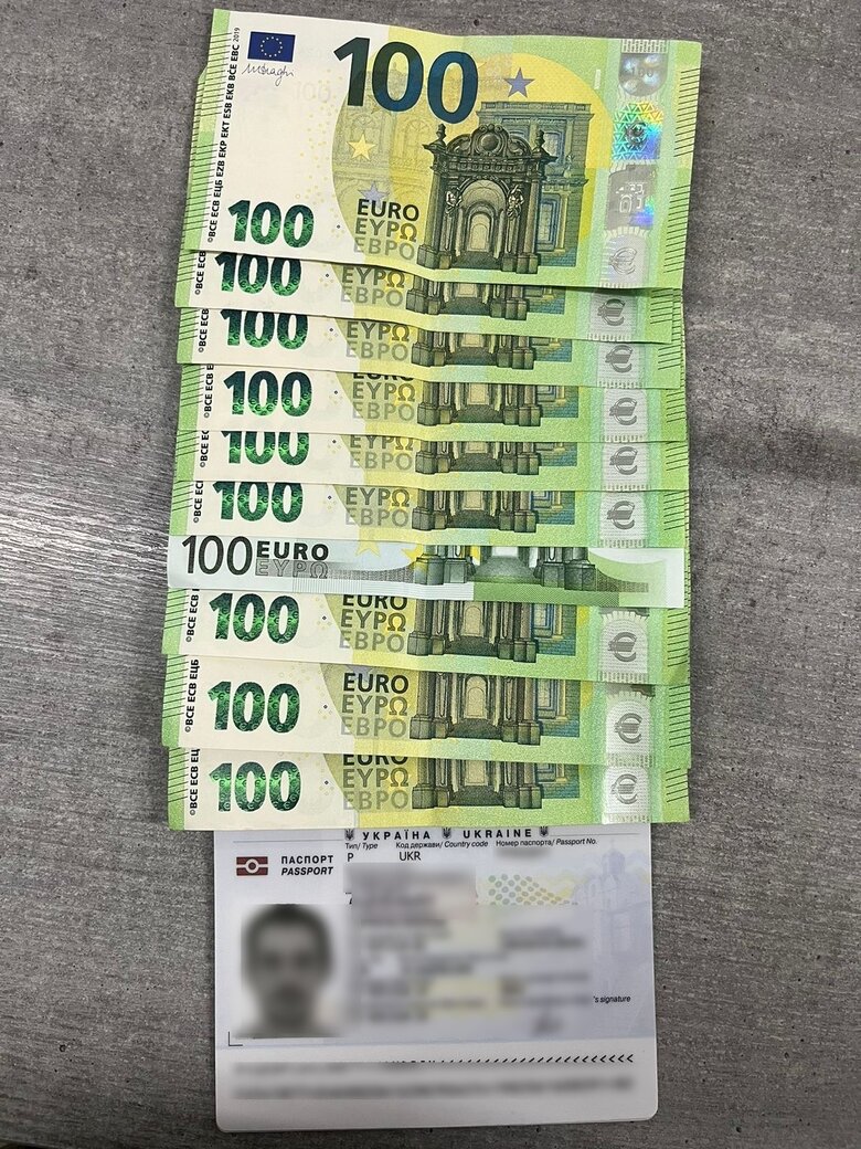 Прикордонники викрили спроби підкупу на Львівщині