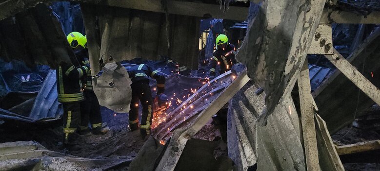 Росія вдарила по Одесі чотирма Калібрами з Чорного моря, три особи загинули, - ОК Південь (оновлено) 08